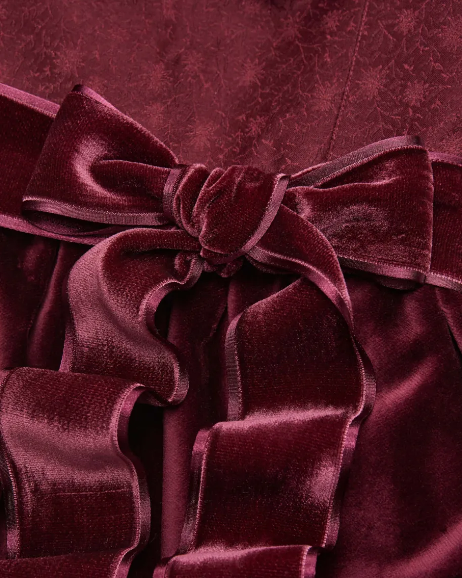 Amarena Dirndl lang mit Seidensamt-Schürze