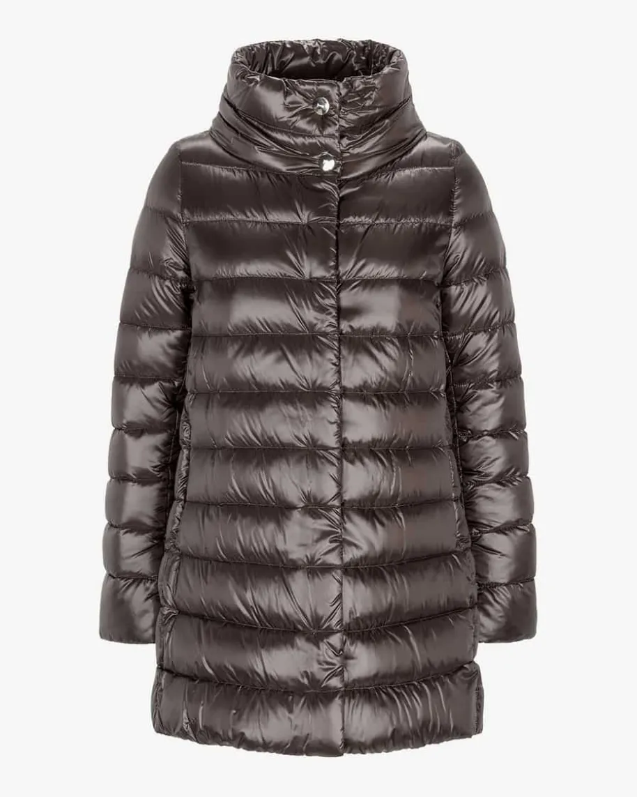 Amelia Daunenmantel