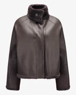 Ariana Wende-Schafsfelljacke