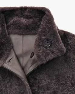 Ariana Wende-Schafsfelljacke