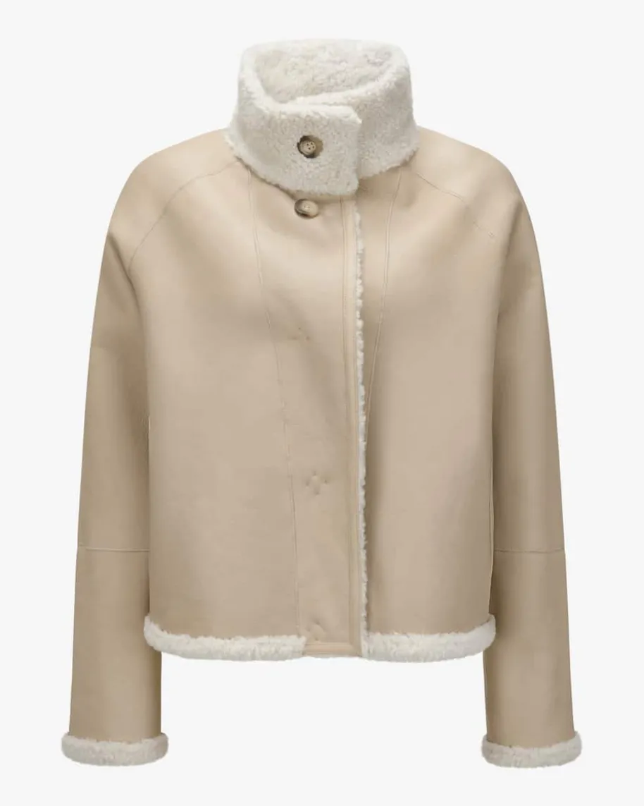 Ariana Wende-Schafsfelljacke