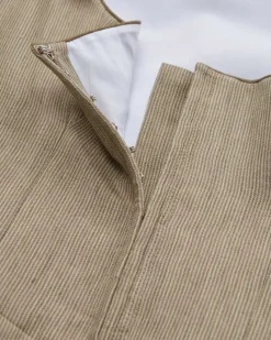 Bette Leinendirndl lang mit Sylvia Schürze