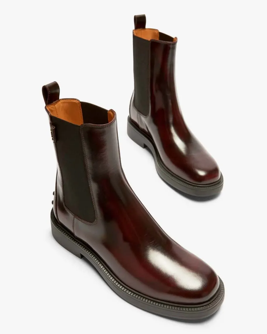 Chelsea Boots