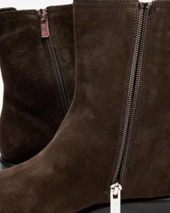 Chunky Beat Chelsea Boots