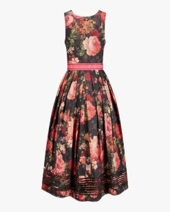 Dirndl lang mit Schürze