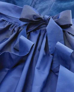 Dirndl lang mit Schürze