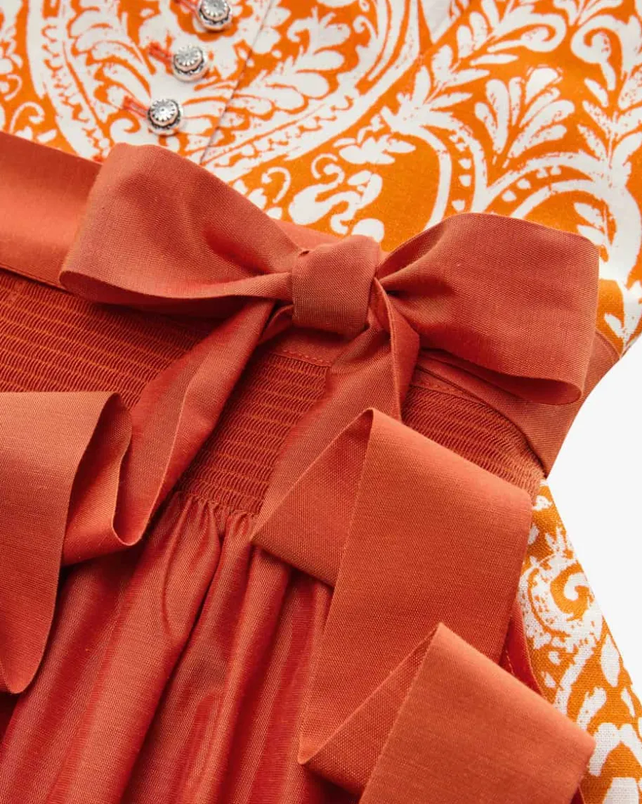 Dirndl lang mit Schürze