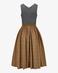 Dirndl lang mit Schürze