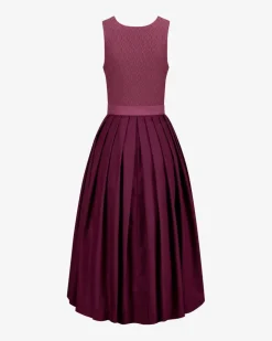 Dirndl lang mit Schürze