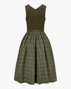 Dirndl lang mit Schürze