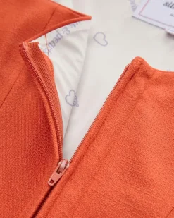 Dirndl midi mit Schürze