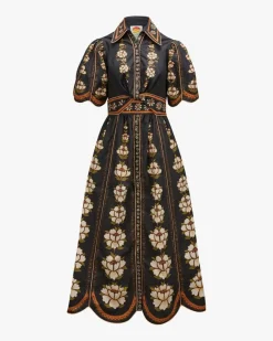 Embroidered Flowers Kleid