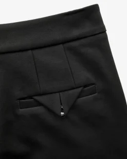 Emotional Essence l Hose