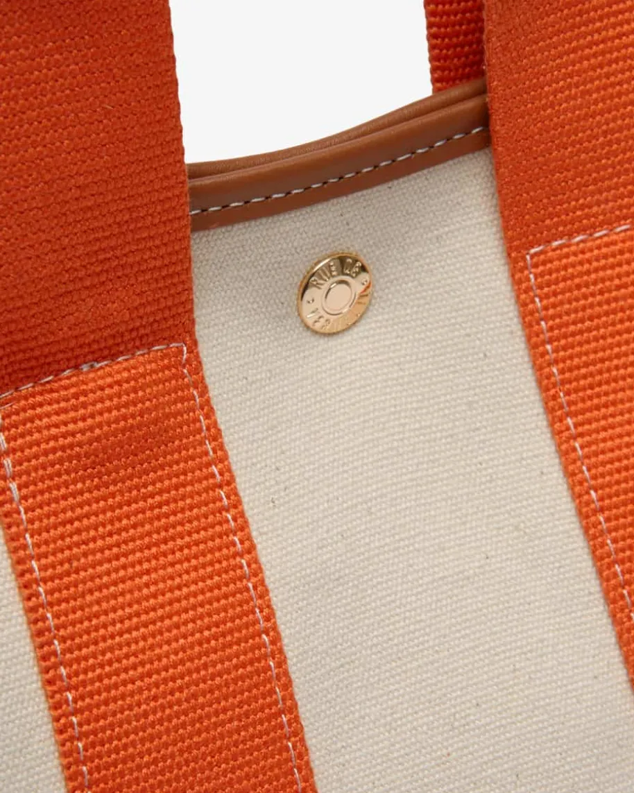 Essentials Cruise Bucket S Tasche