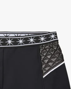 Frederica Hose Feminine Fit