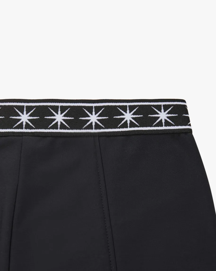 Frederica Hose Feminine Fit