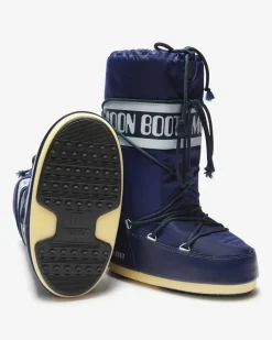 Icon Moon Boots