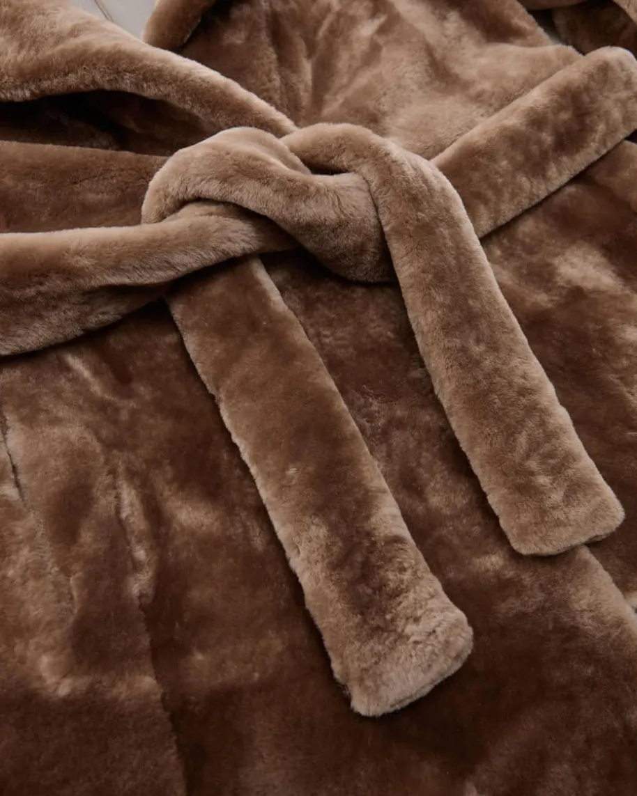 Isabella Wende-Lammfellmantel