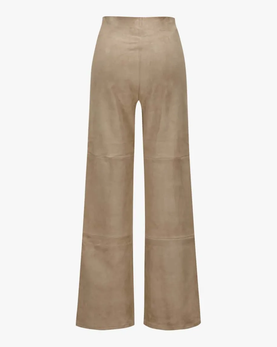 Karina Hose aus Lammleder