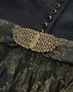 Laura Leinen-Schurwoll-Dirndl lang mit Schürze