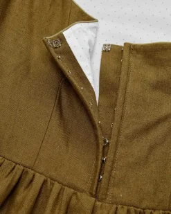 Leinen-Dirndl lang mit Schürze