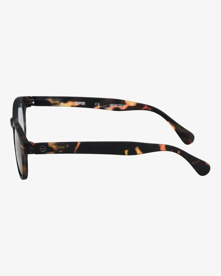 Lesebrille mit verdunkelten Gläsern