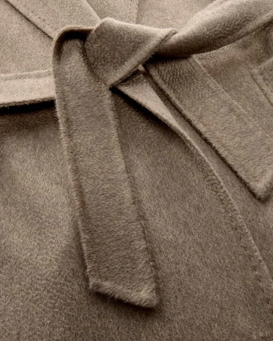 Ludmilla Cashmere-Mantel