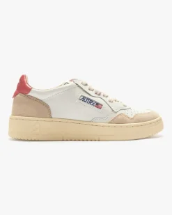 Medalist Low Sneaker