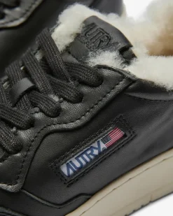 Medalist Low Sneaker