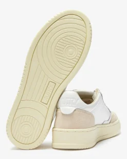 Medalist Low Sneaker