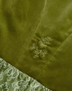 Midi-Wiesndirndl mit Schürze