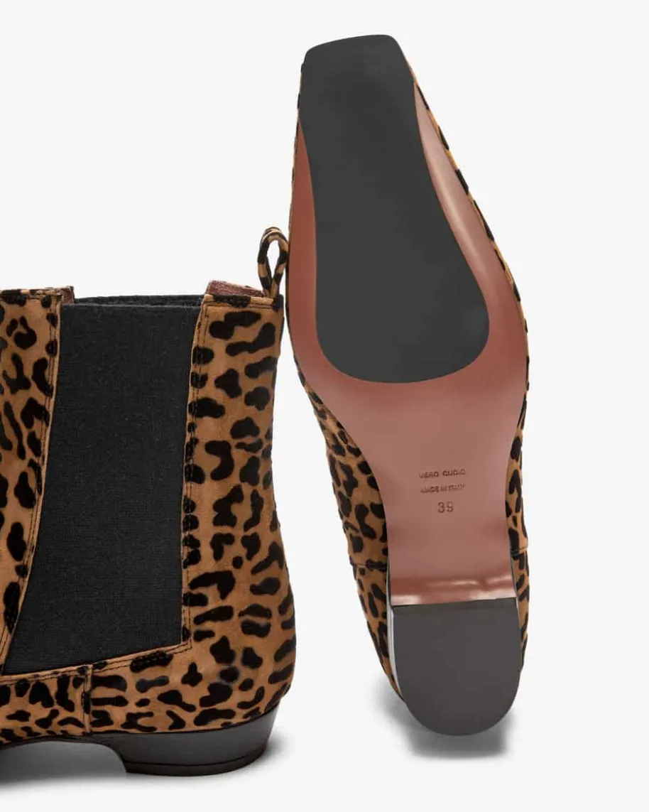 Neralis Chelsea Boots