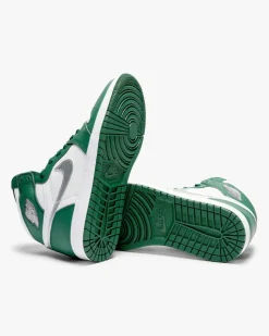 Nike Air Jordan 1 Retro High OG Sneaker
