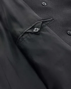 Striking Coolness Mantel