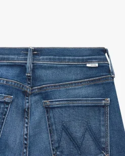 The Outsider Ankle Jeans