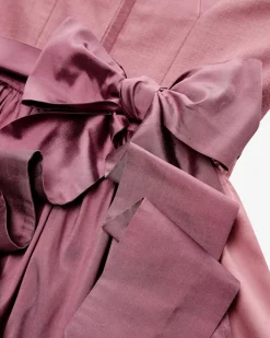 Vogue Midi-Dirndl mit Seidenschürze