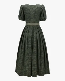 x LODENFREY Carolina Dirndl lang mit Leinenschürze